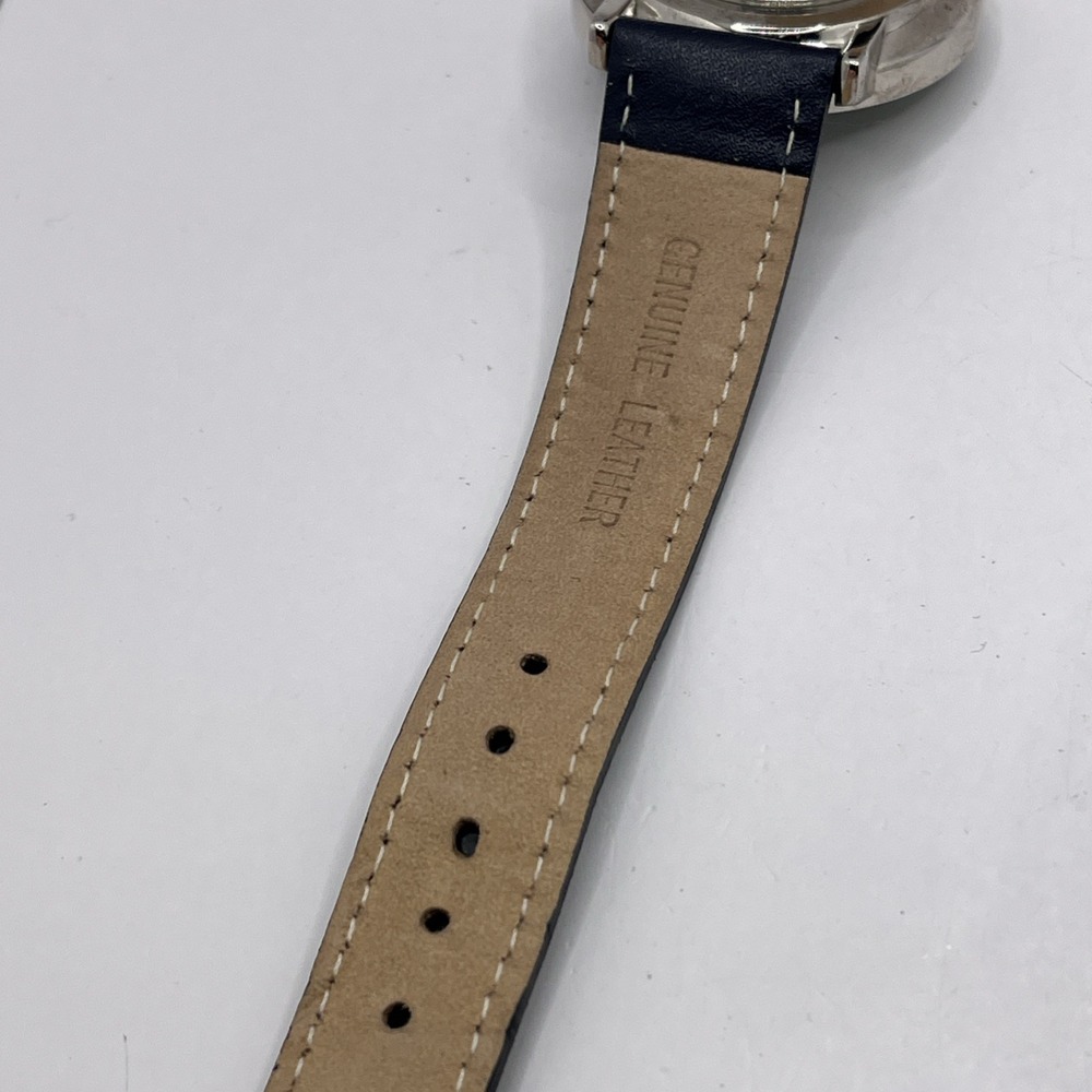 Vera Bradley Women's‎ Paisley Floral Watch Leather Band 35mm Case- New Battery - Picture 9 of 9